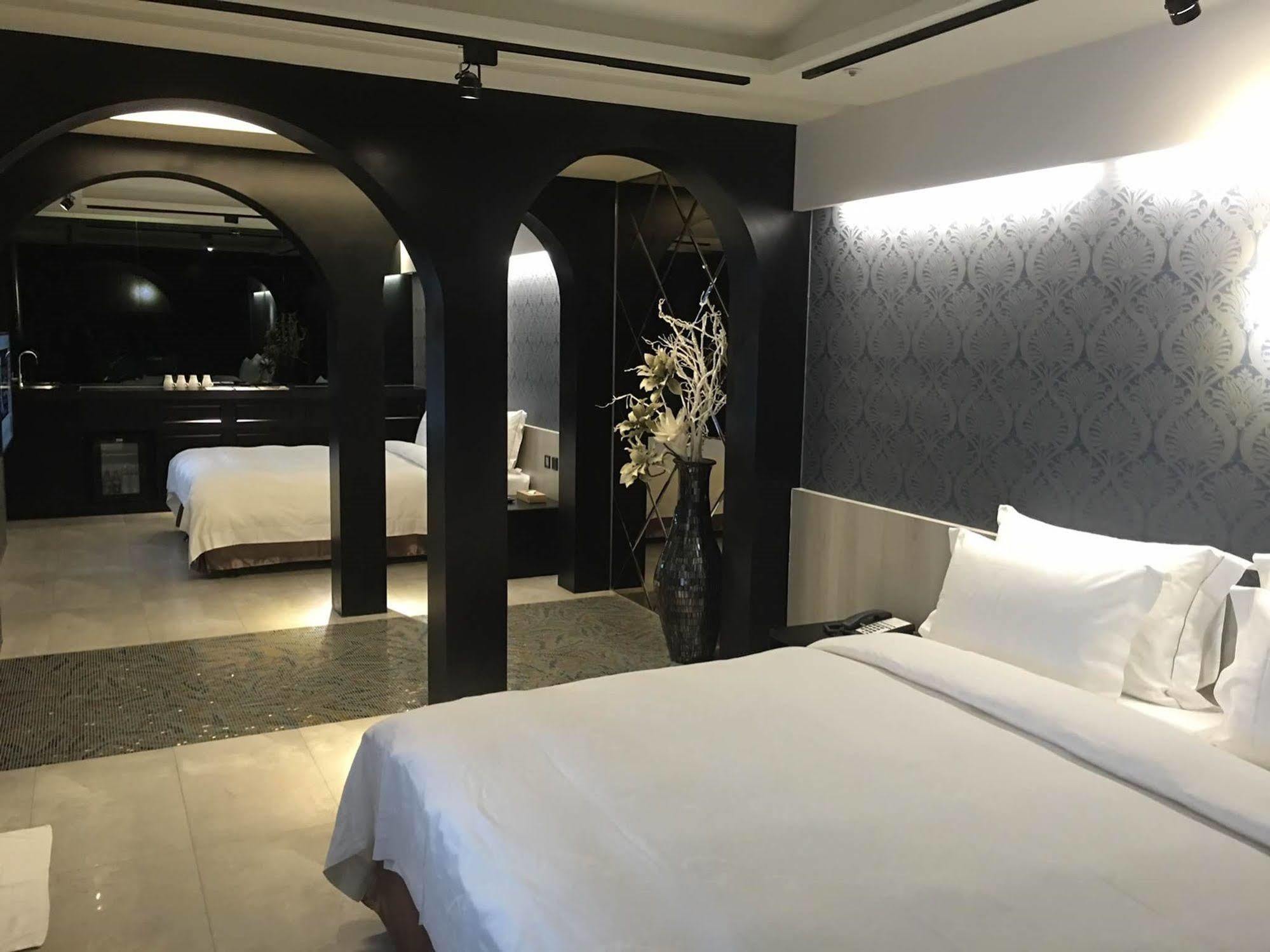 All-Ur Boutique Motel - Xin-Jhung Branch New Taipei City Esterno foto